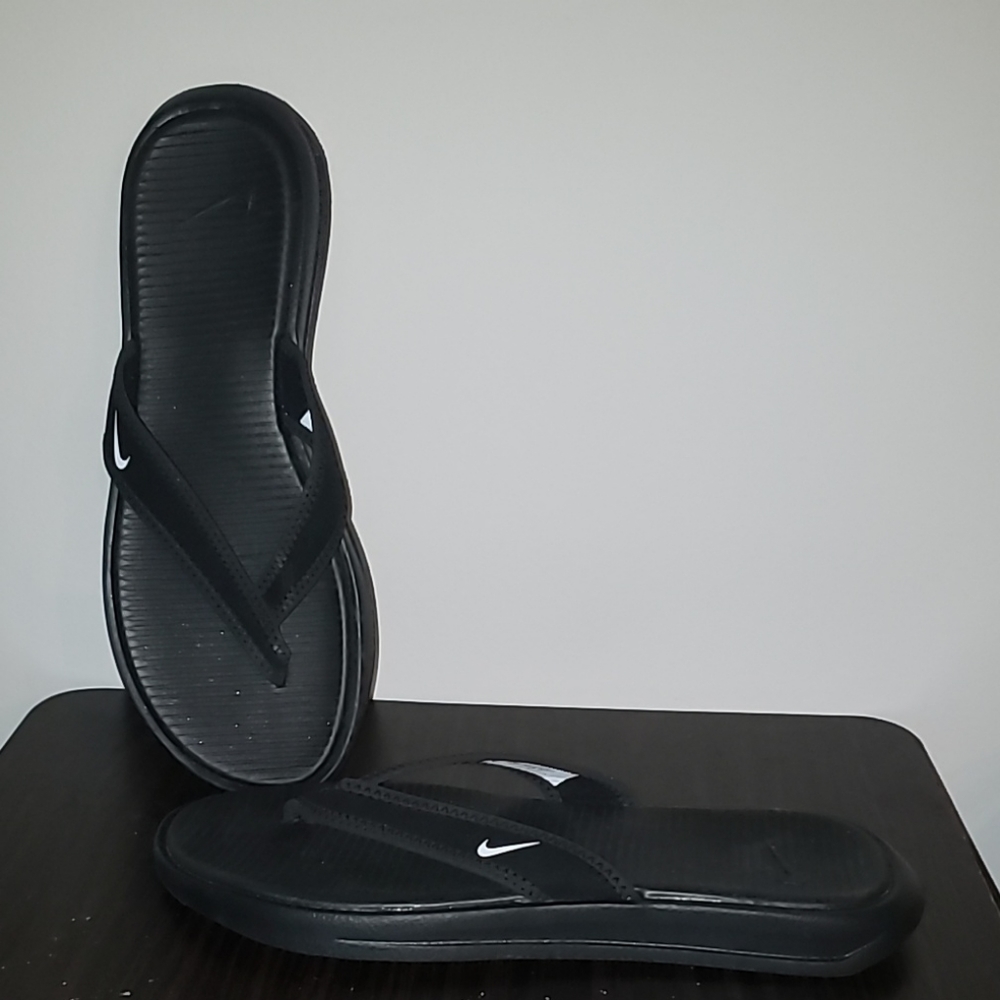 Nike Thong Slides